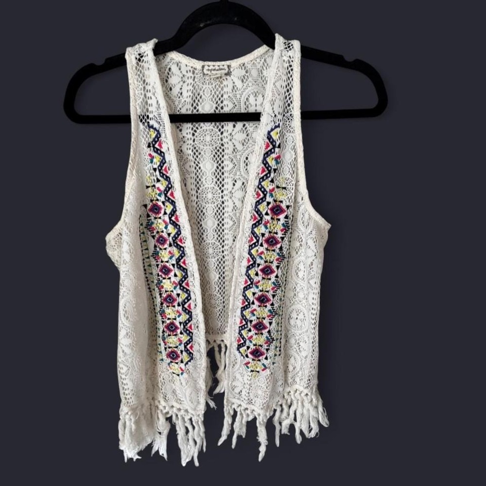 Eyeshadow's Cream Crochet style like Vest Sz Small/Medium